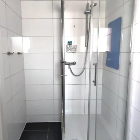 Apartment Gemuetliche 1 - Mit Kueche Und Bad Zur Eigennutzung -schuster Homes-