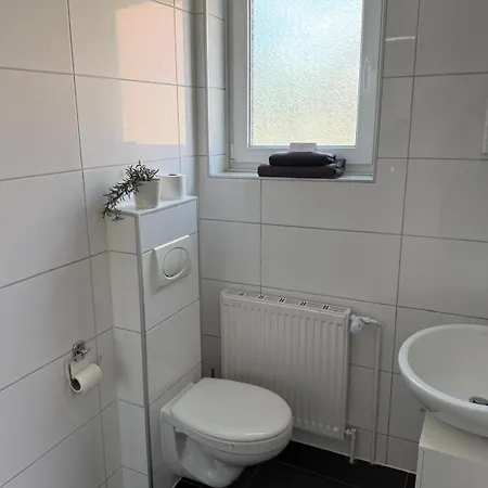Apartment Gemuetliche 1 - Mit Kueche Und Bad Zur Eigennutzung -schuster Homes-