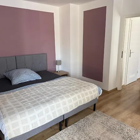 Apartment Gemuetliche 1 - Mit Kueche Und Bad Zur Eigennutzung -schuster Homes-