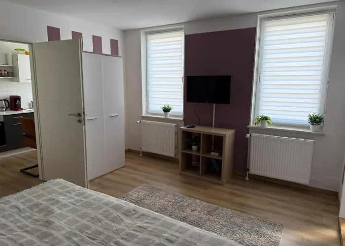 Appartement Gemuetliches 1 - Mit Kueche Und Bad Zur Eigennutzung -schuster Homes- *